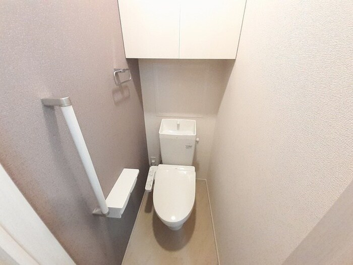 物件内観写真6　(トイレ)