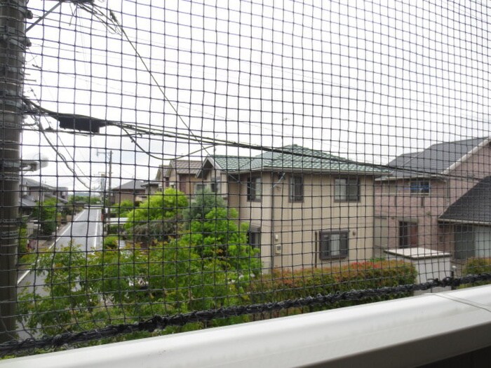 物件内観写真14　(室内からの展望)