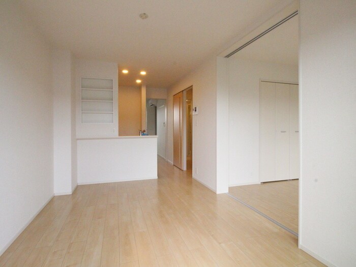 物件内観写真5　(居室)