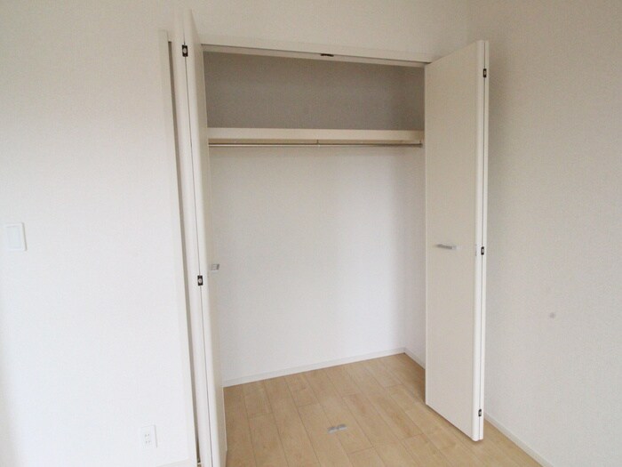 物件内観写真10　(収納)