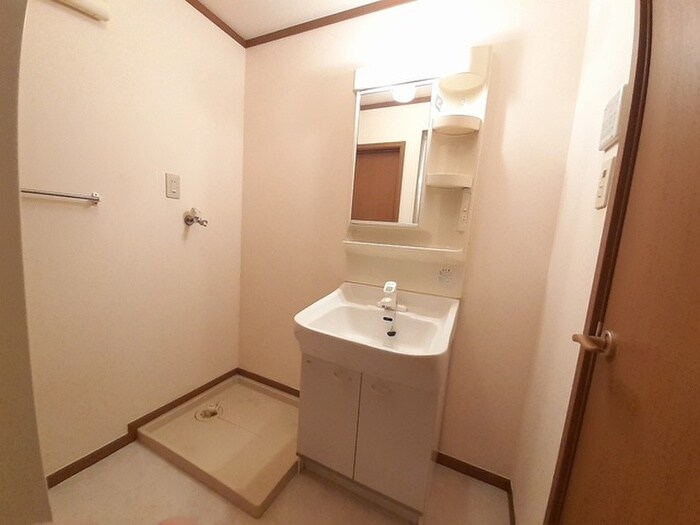 物件内観写真10　(洗面)