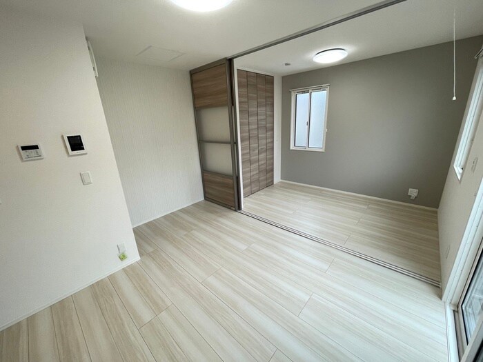 物件内観写真6　(居室)