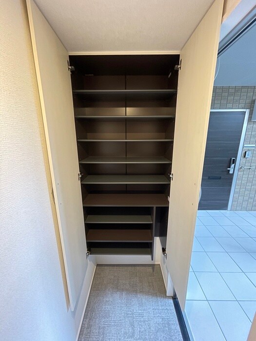 物件内観写真17　(靴箱)