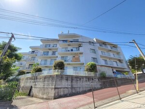 大産筑紫丘ビル外観写真