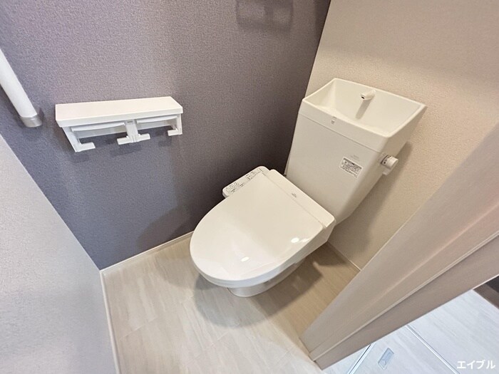 物件内観写真11　(トイレ)