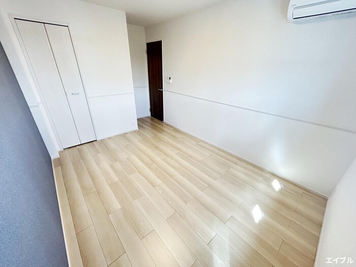 物件内観写真15　(居室)