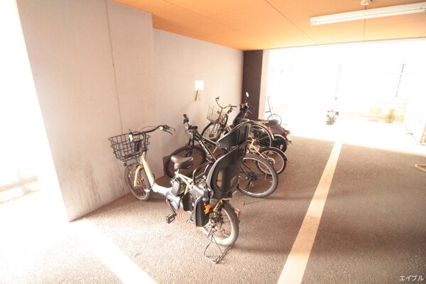 駐輪場
