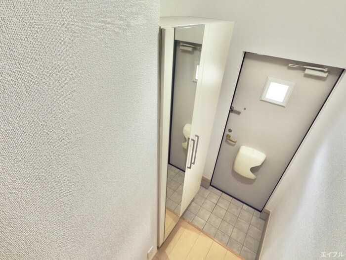物件内観写真15　(靴箱)