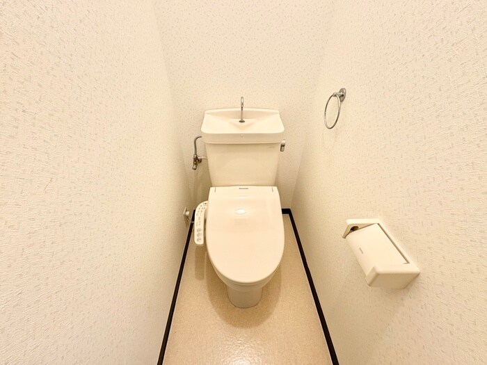 物件内観写真12　(トイレ)