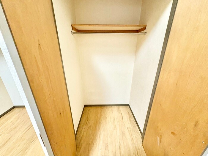 物件内観写真13　(収納)