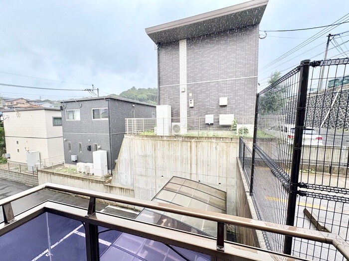 物件内観写真16　(室内からの展望)