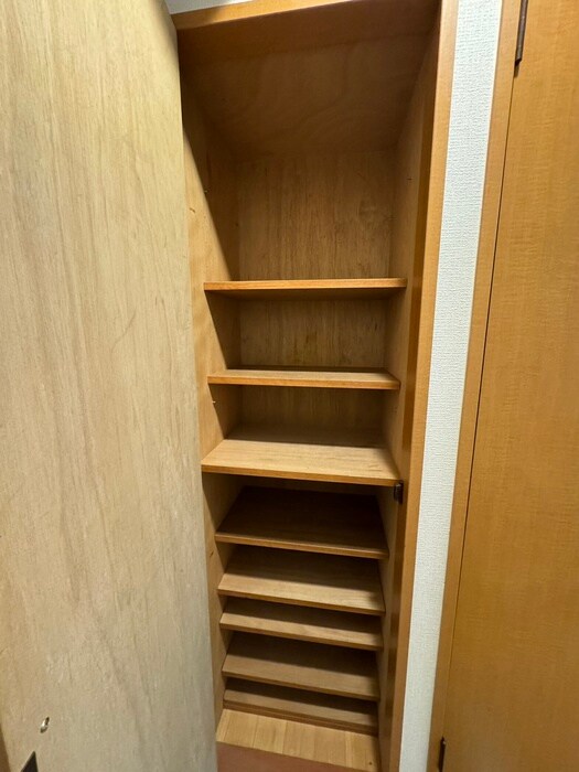 物件内観写真13　(靴箱)