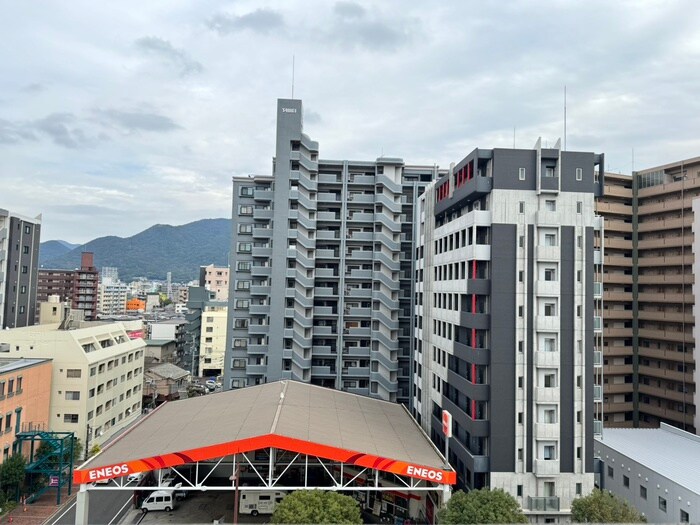 物件内観写真14　(室内からの展望)