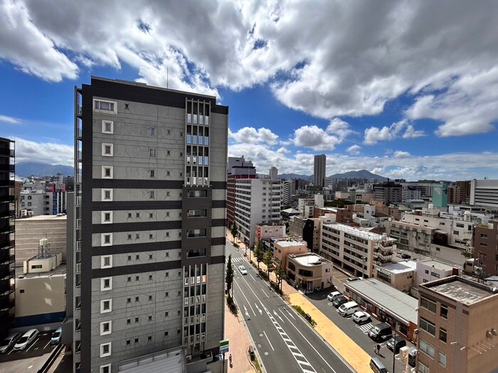 物件内観写真15　(室内からの展望)