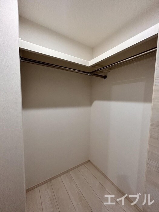 物件内観写真18　(収納)