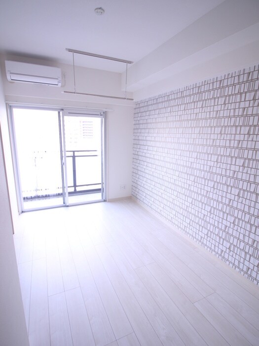 物件内観写真6　(居室)