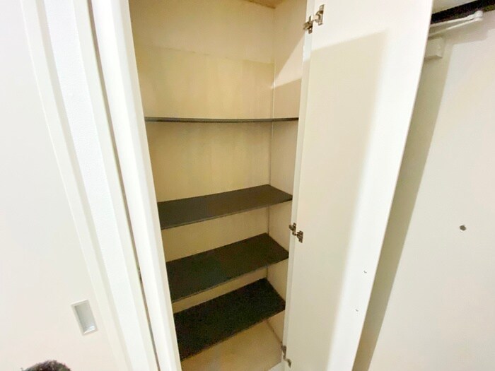 物件内観写真15　(靴箱)
