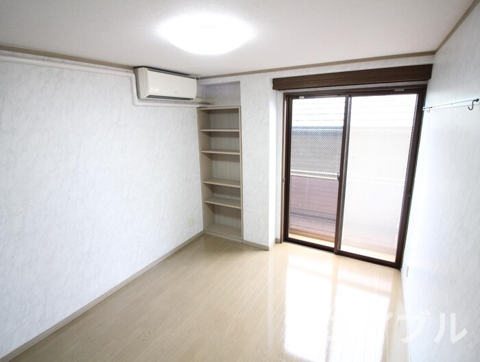 物件内観写真6　(居室)