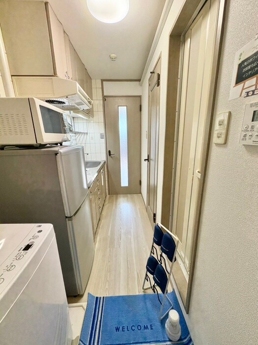 物件内観写真14　(廊下)