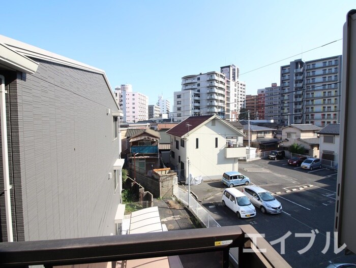 物件内観写真18　(室内からの展望)