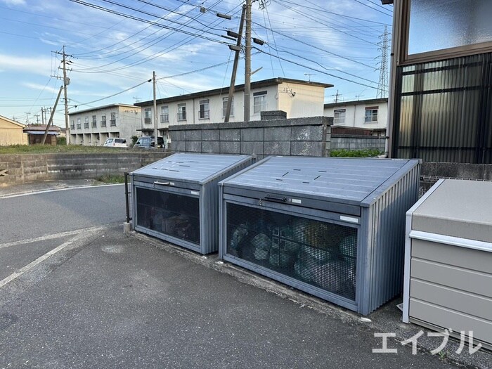 物件外観写真4　(建物設備)