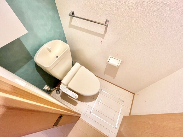 物件内観写真9　(トイレ)