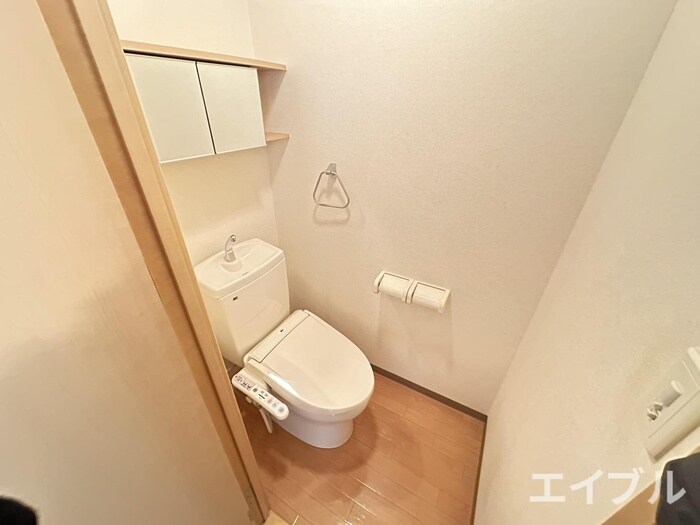 物件内観写真11　(トイレ)