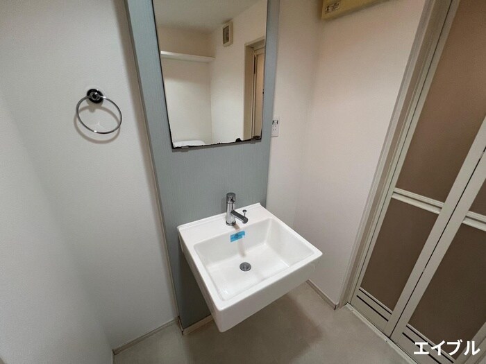 物件内観写真12　(洗面)