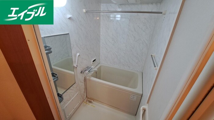 物件内観写真10　(バス／シャワールーム等)