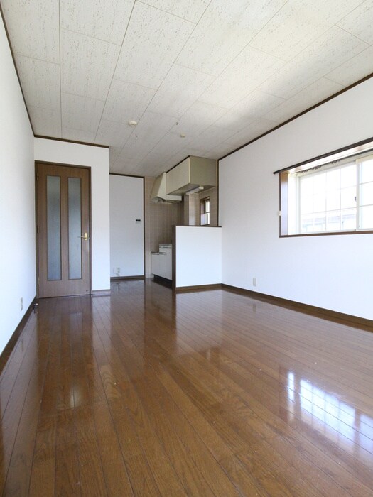 物件内観写真6　(居室)