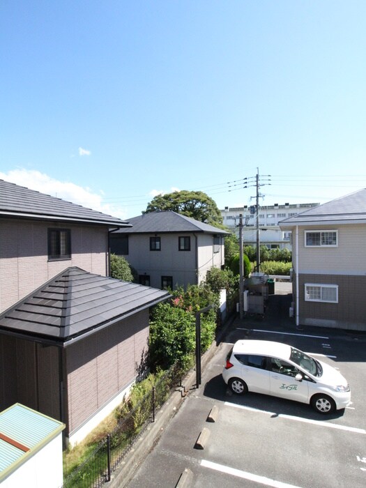 物件内観写真13　(室内からの展望)