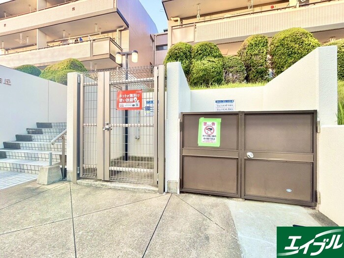 物件外観写真6　(建物設備)