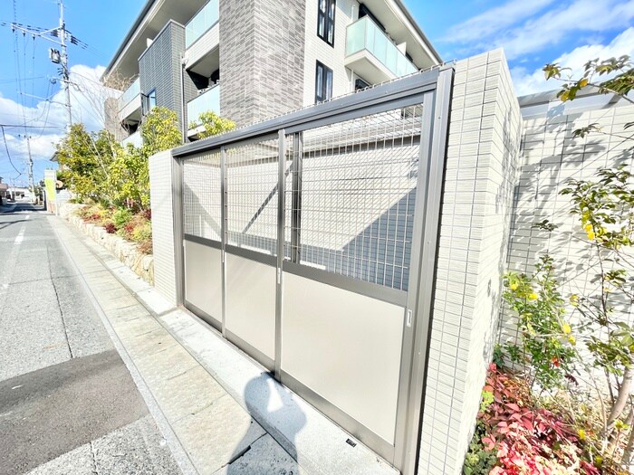 物件外観写真5　(建物設備)