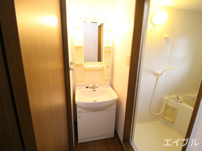 物件内観写真7　(洗面)