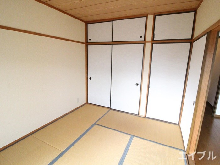 物件内観写真12　(居室)