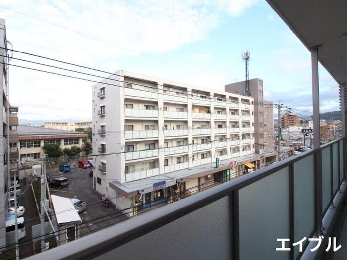 物件内観写真22　(室内からの展望)