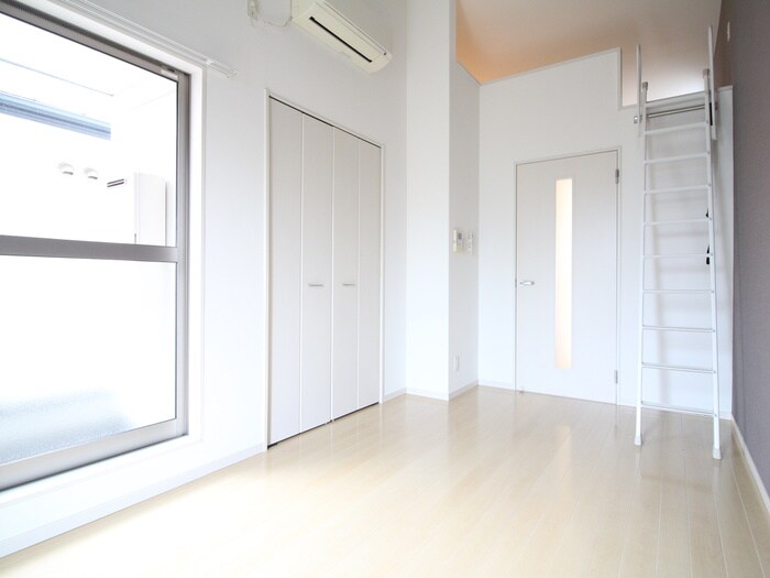 物件内観写真7　(居室)