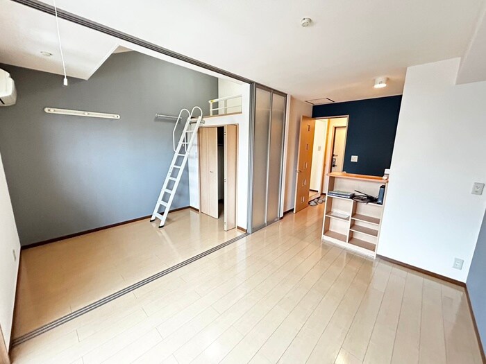 物件内観写真13　(居室)