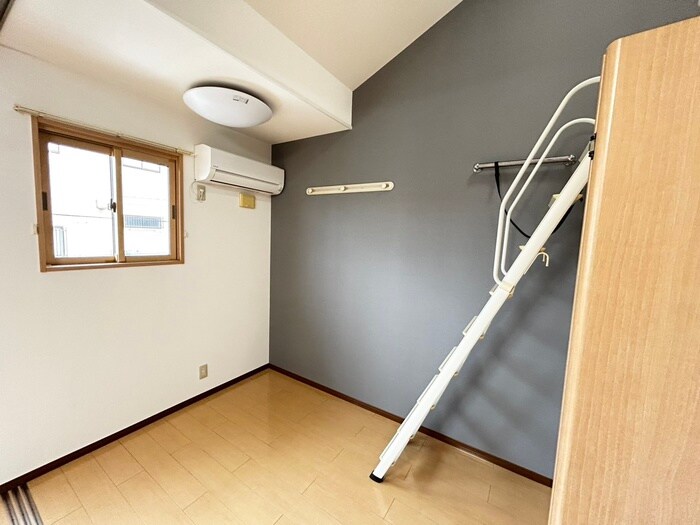 物件内観写真18　(居室)