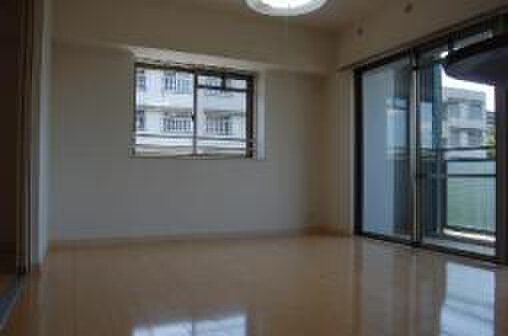 物件内観写真12　(居室)