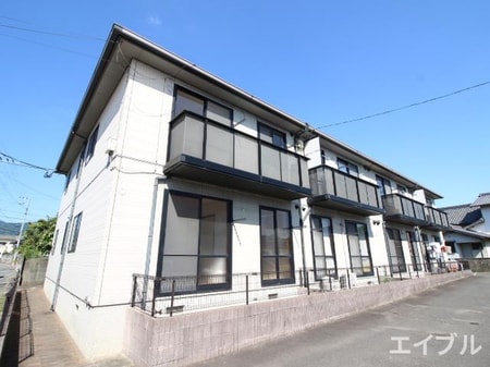 カ－サクレア－ルⅢ外観写真