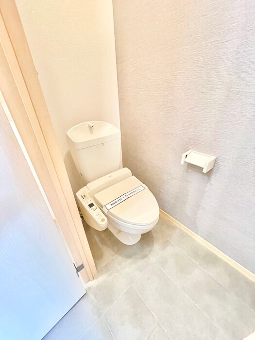 物件内観写真7　(トイレ)