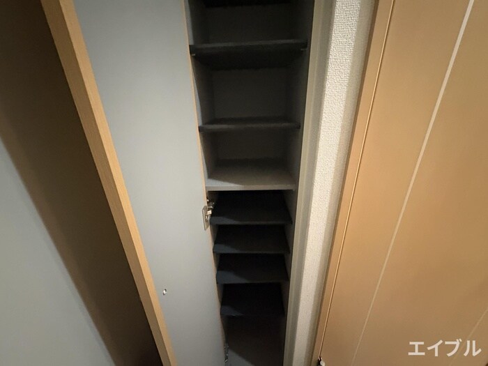 物件内観写真16　(靴箱)