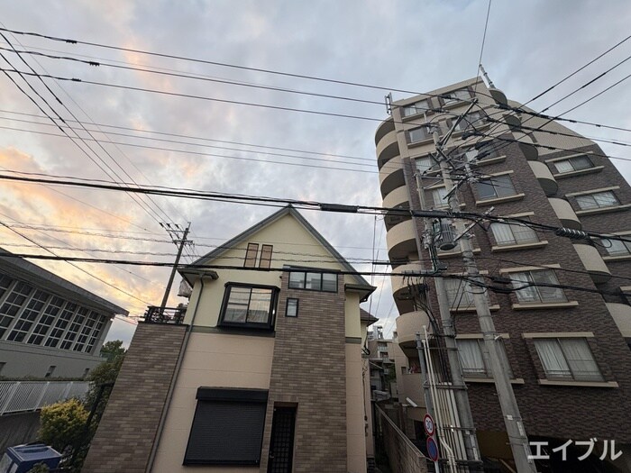 物件内観写真22　(室内からの展望)