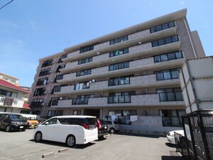 ペルソナ西町外観写真