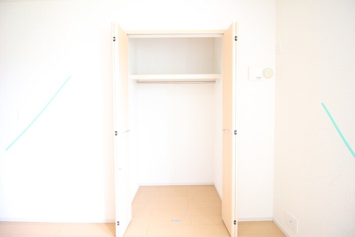 物件内観写真10　(収納)
