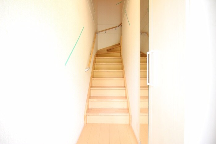 物件内観写真20　(廊下)