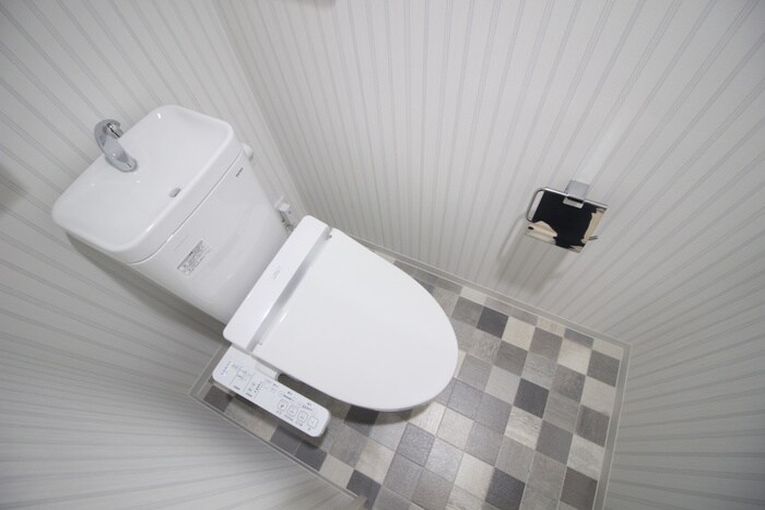 物件内観写真15　(トイレ)