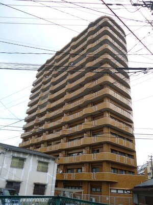 ﾗｲｵﾝｽﾞﾏﾝｼｮﾝ東町(201)外観写真