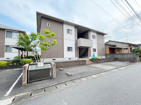 シャーメゾン吉田A外観写真